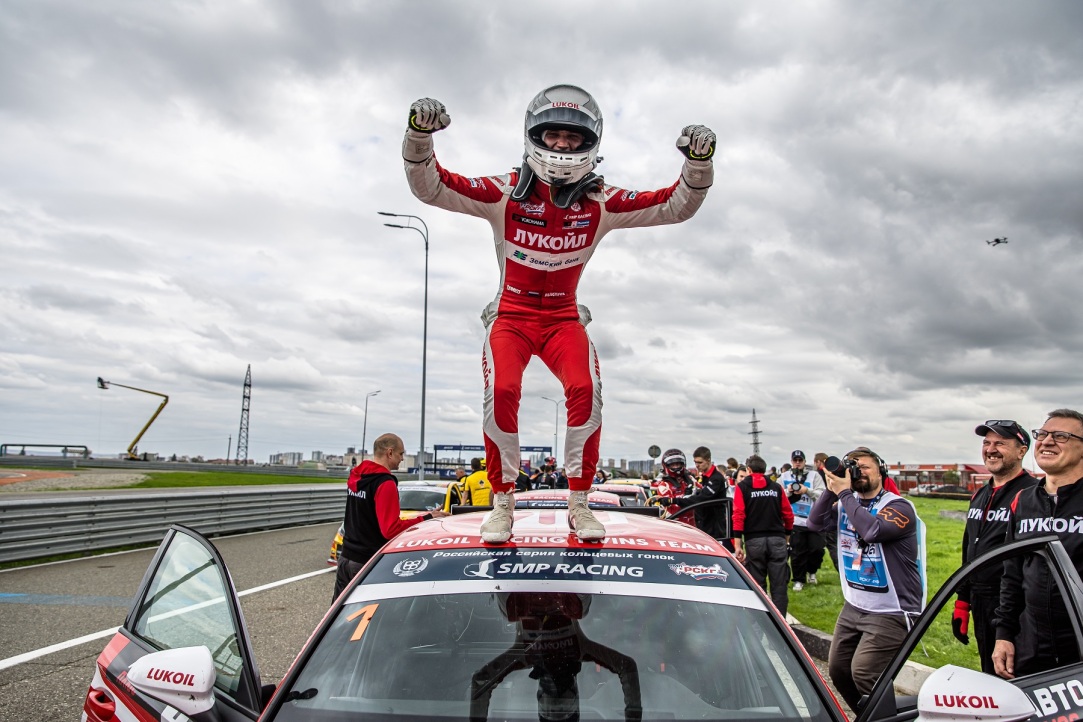 HSE Master’s Student Becomes Seven-Time Russian Motor Racing Champion Illustration for news: HSE Master’s Student Becomes Seven-Time Russian Motor Racing Champion
